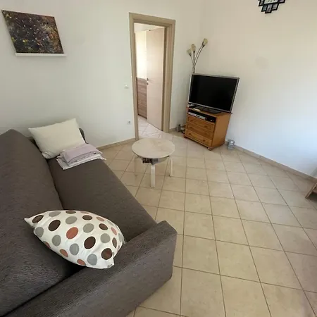 Mijo Apartment *